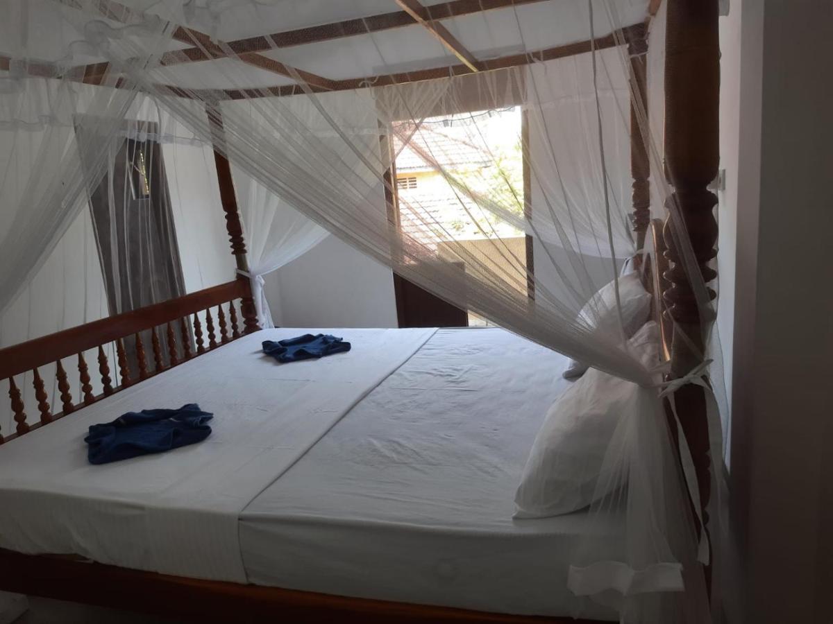 Bluefin Place To Stay Unawatuna Exterior foto