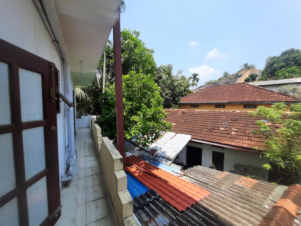 Bluefin Place To Stay Unawatuna Exterior foto
