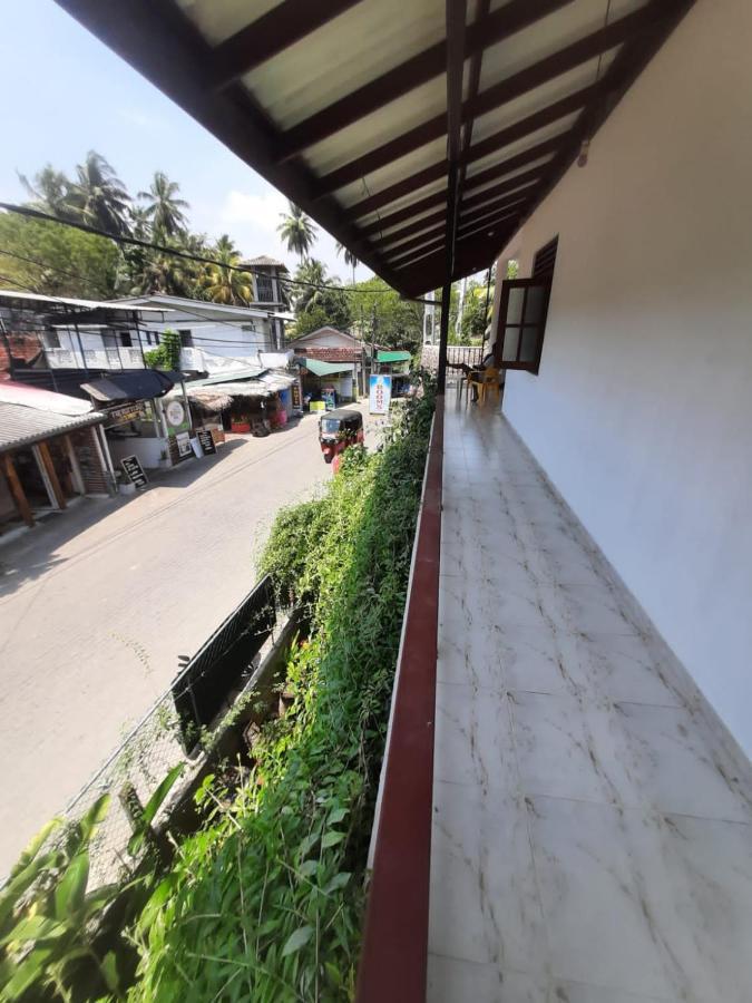 Bluefin Place To Stay Unawatuna Exterior foto